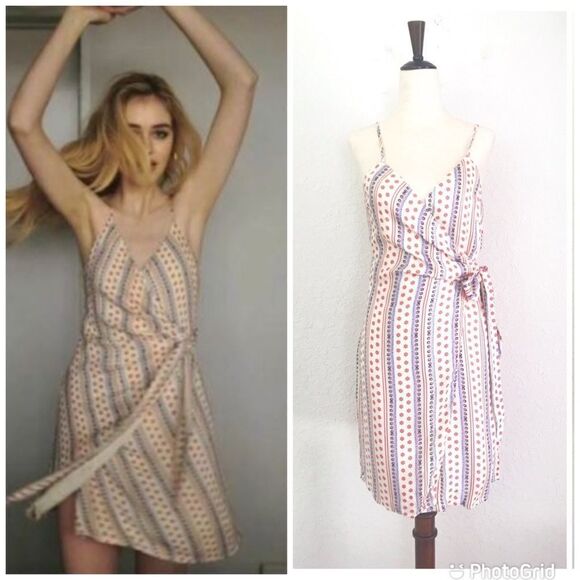 JETSET DIARIES Mini Wrap Dress Floral Print Spaghetti Strap Cream Medium New - Picture 12 of 12